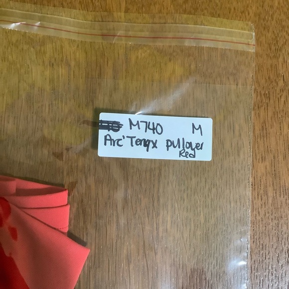 Arc’teryx Quarter Zip Pullover Sz Medium Red - Picture 11 of 11